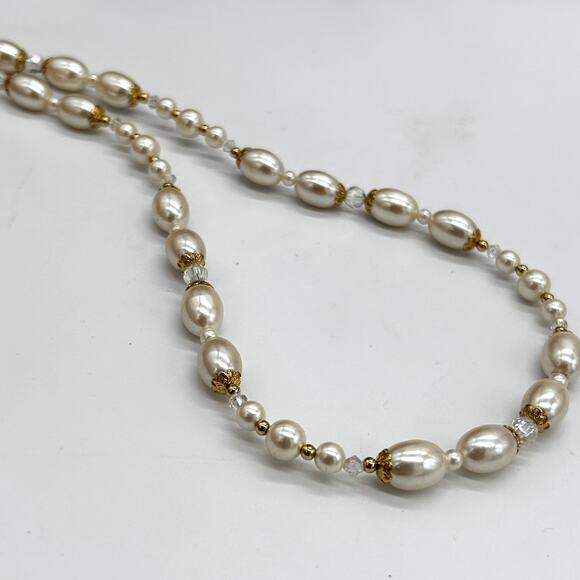 Vintage Jewelry - Vintage Trifari Faux Pearl Gold Tone Bead Necklace 60's Costume Jewelry